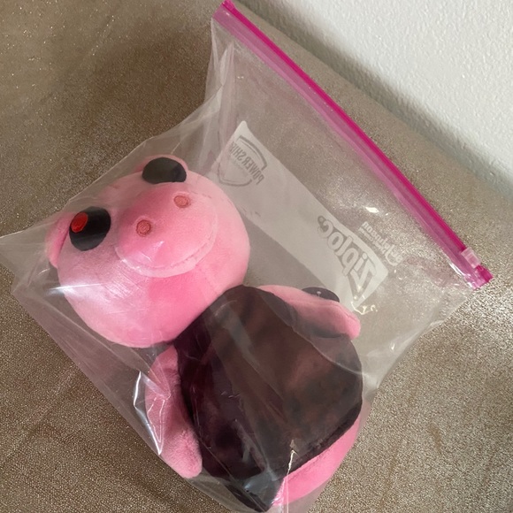 Roblox Piggy Collectible Plush 8” Series 1 - Picture 12 of 13